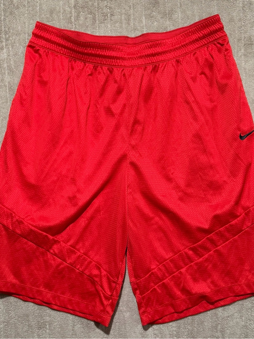 Nike XXL Red Dri-Fit Men’s Basketball Shorts Baggy Long Red Embroidered Swoosh